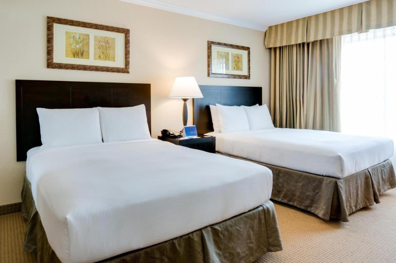 Buena Park Grand Hotel & Suites Bagian luar foto
