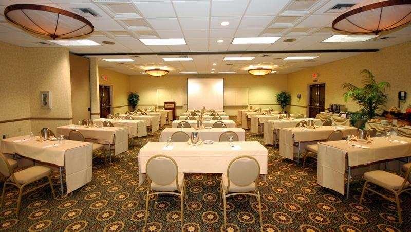 Buena Park Grand Hotel & Suites Bagian luar foto