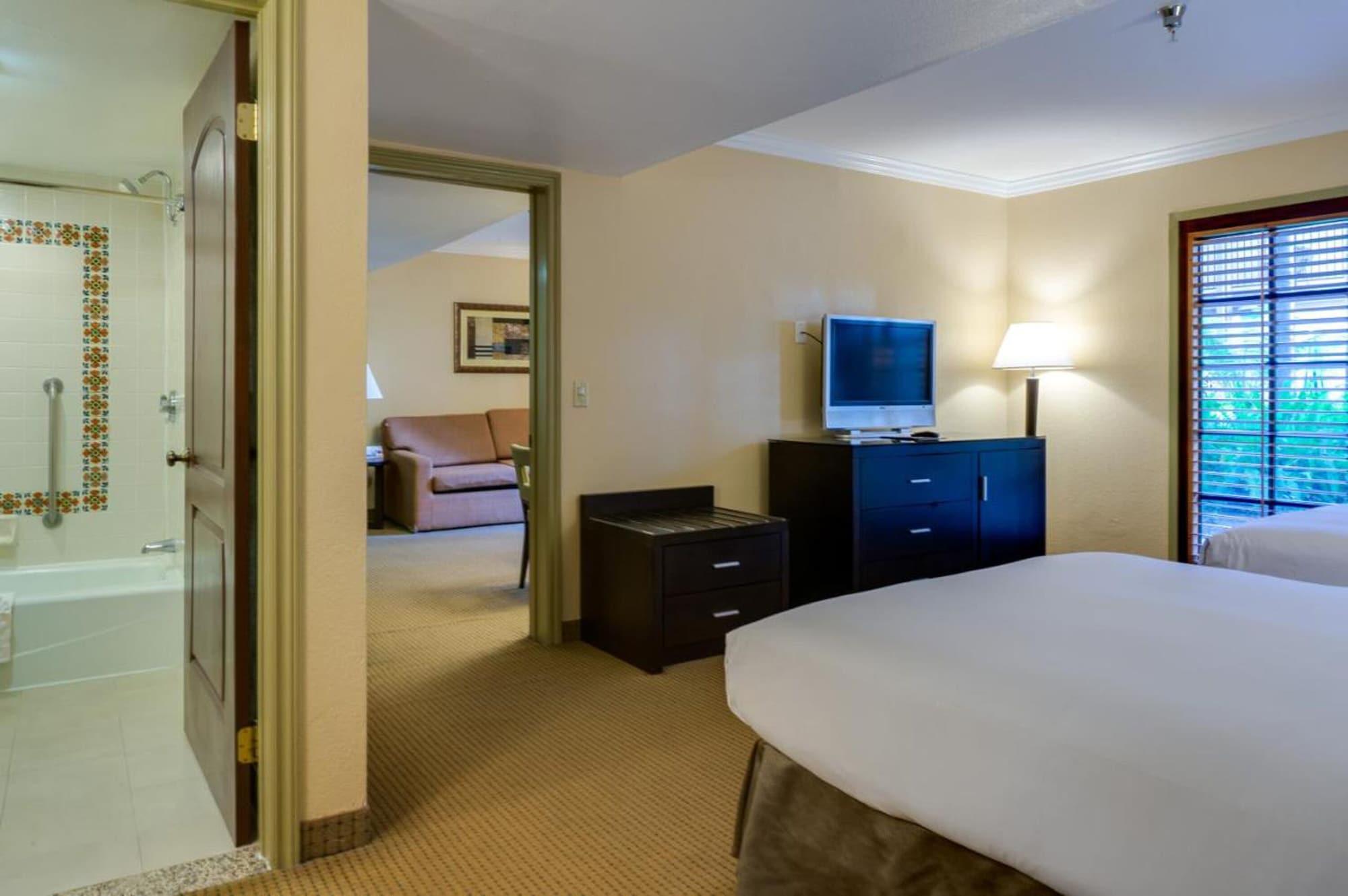 Buena Park Grand Hotel & Suites Bagian luar foto