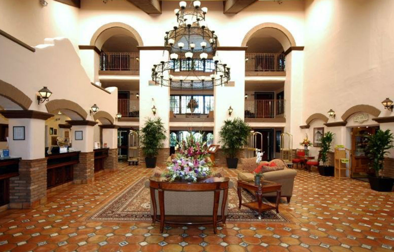 Buena Park Grand Hotel & Suites Bagian luar foto